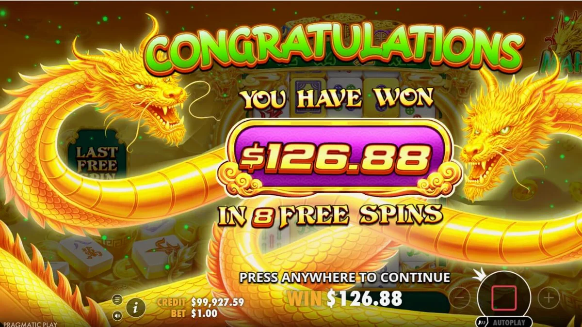 Tampilan visual slot Mahjong Wins Triple Pot dengan tema mahjong dan kastil